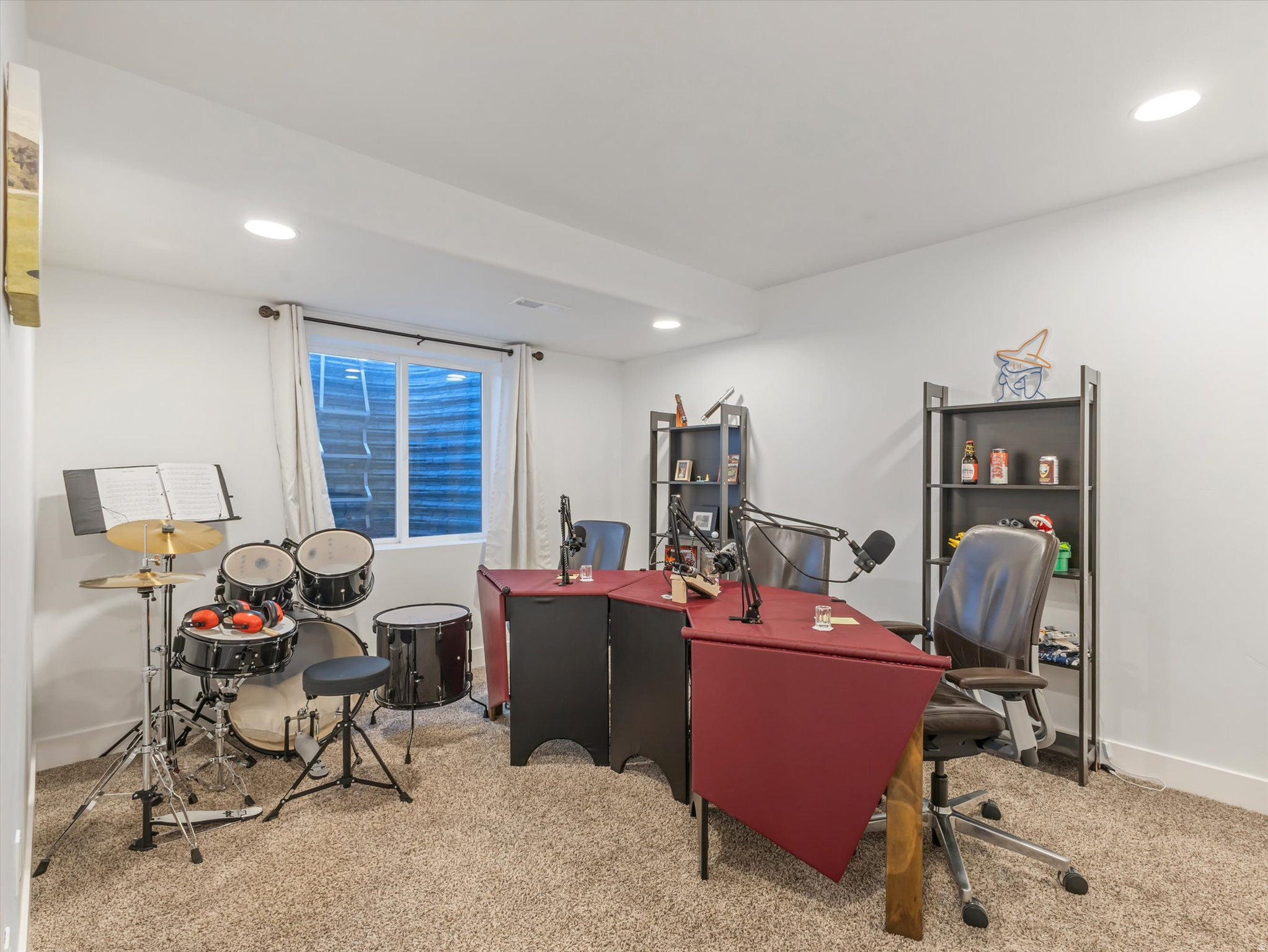 CARRIAGE CROSSING - Residential