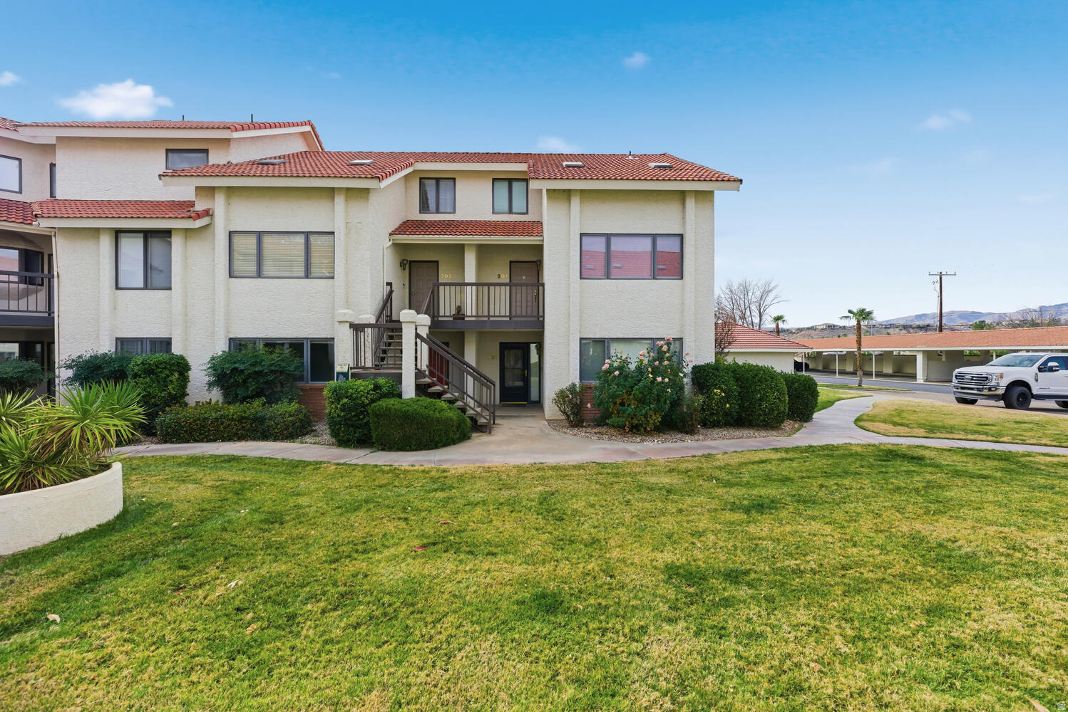 WILLOW RUN RESORT 1 CONDO - Residential