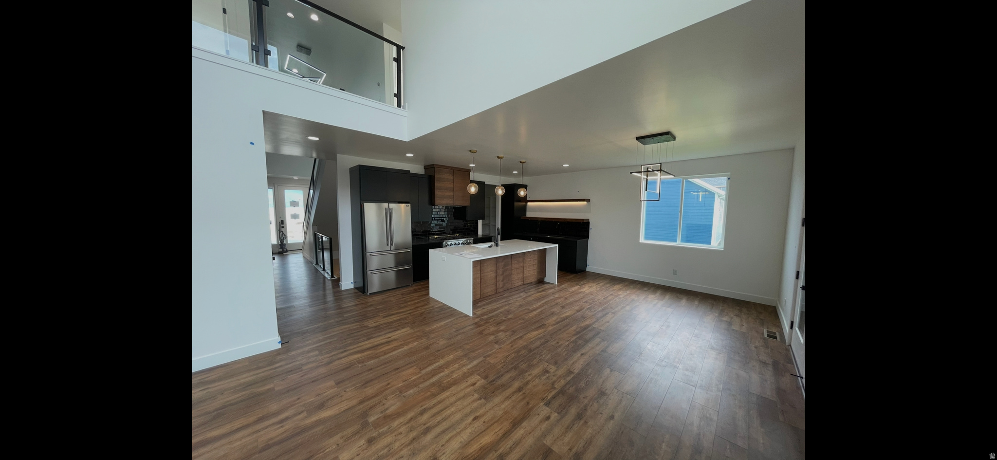 GLENMAR RANCH - Residential