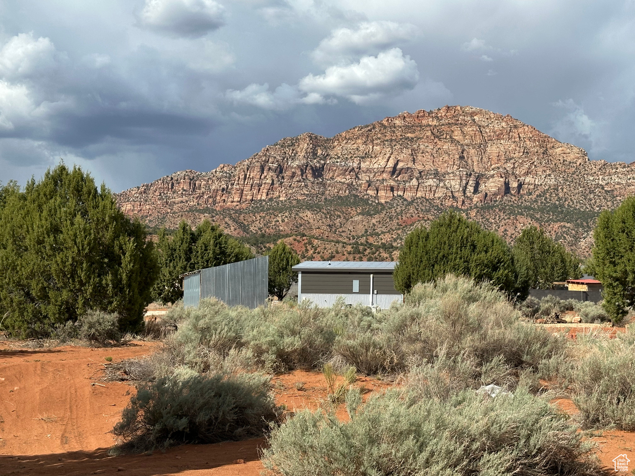 1131 E Red Sage Dr, Apple Valley, Utah image 7