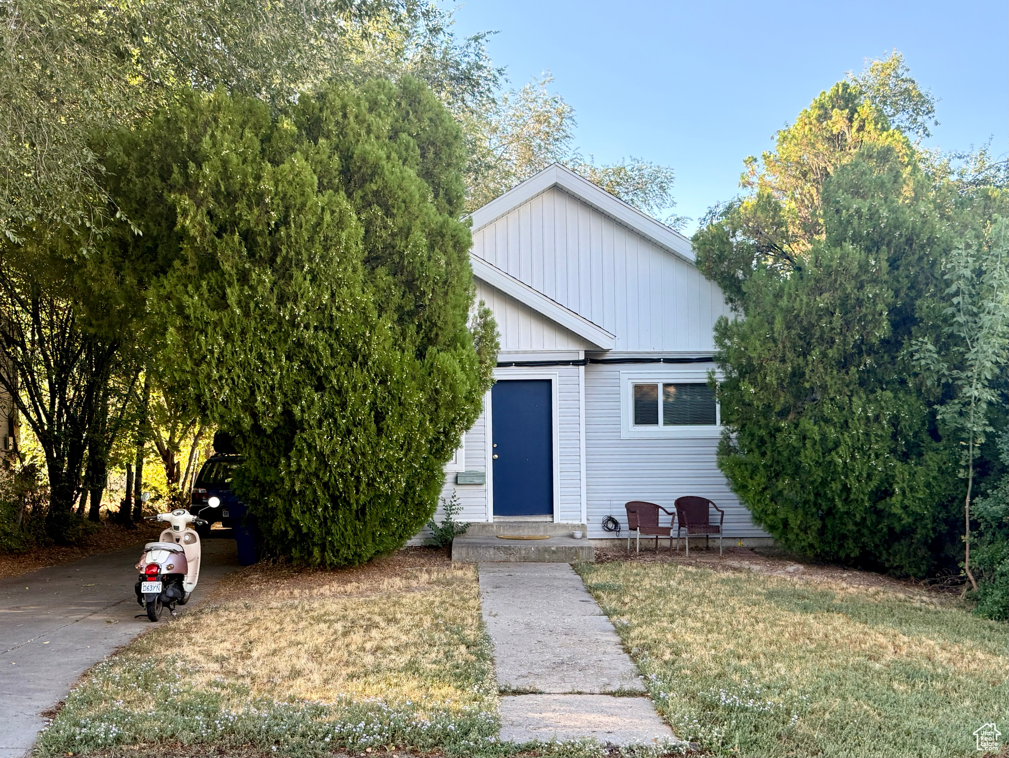 Open house Thursday the 25th from 4:00-7:00 Property has been pre inspected and inspection is attached to the MLS as well as in the property. If the square footage or acreage of the property or improvements is of material concern to the buyer, the buyer is responsible for verifying the square footage/acreage measurements and improvements to the buyer's satisfaction.