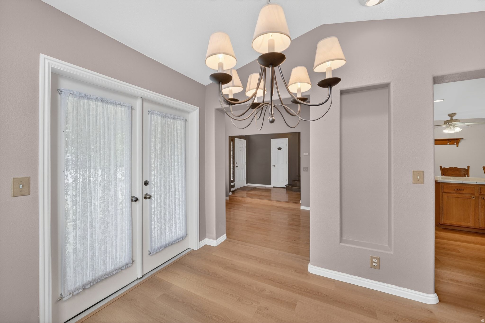 HOMETOWN RANCH - Residential