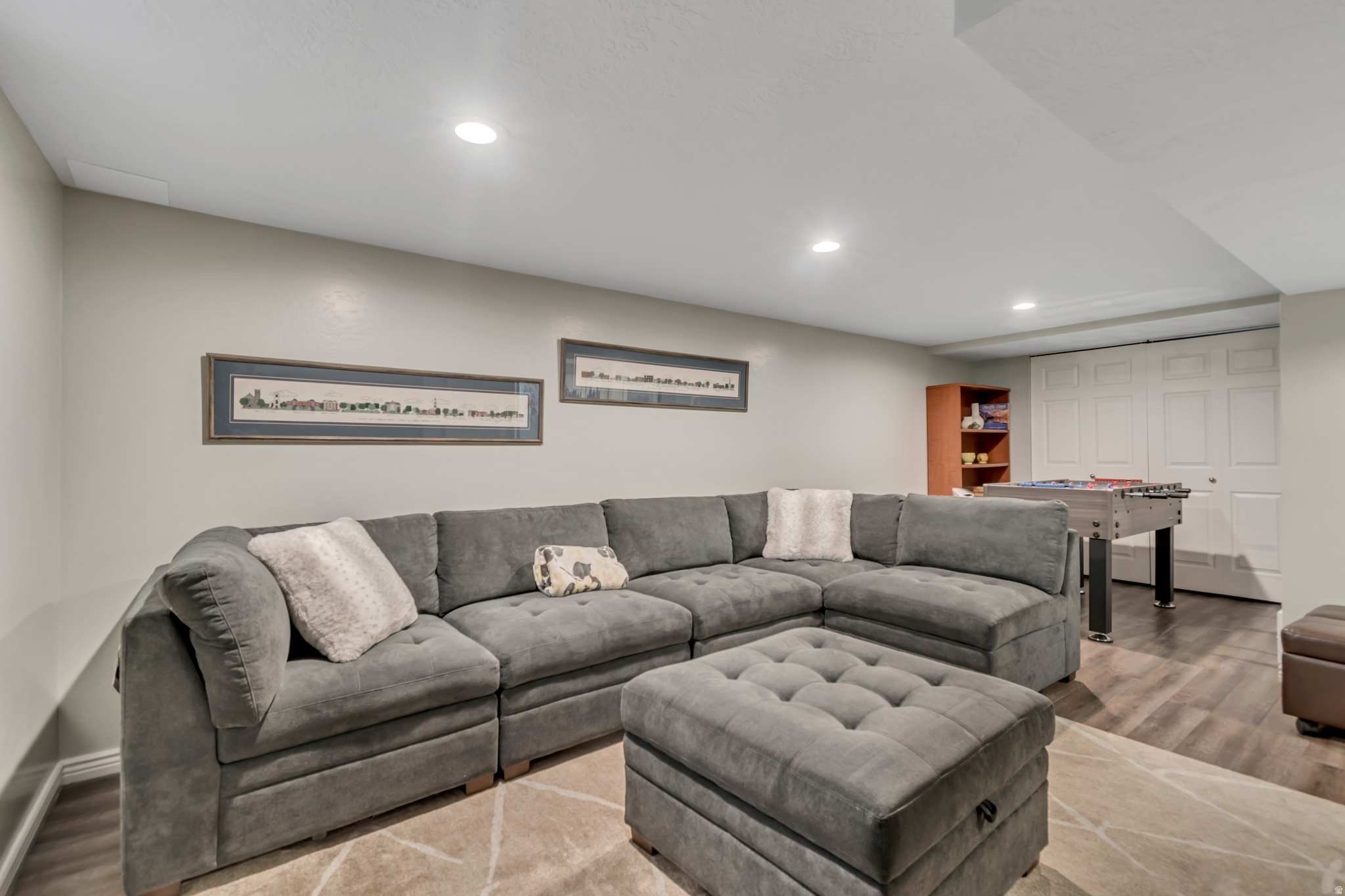 HILL CREST - Residential