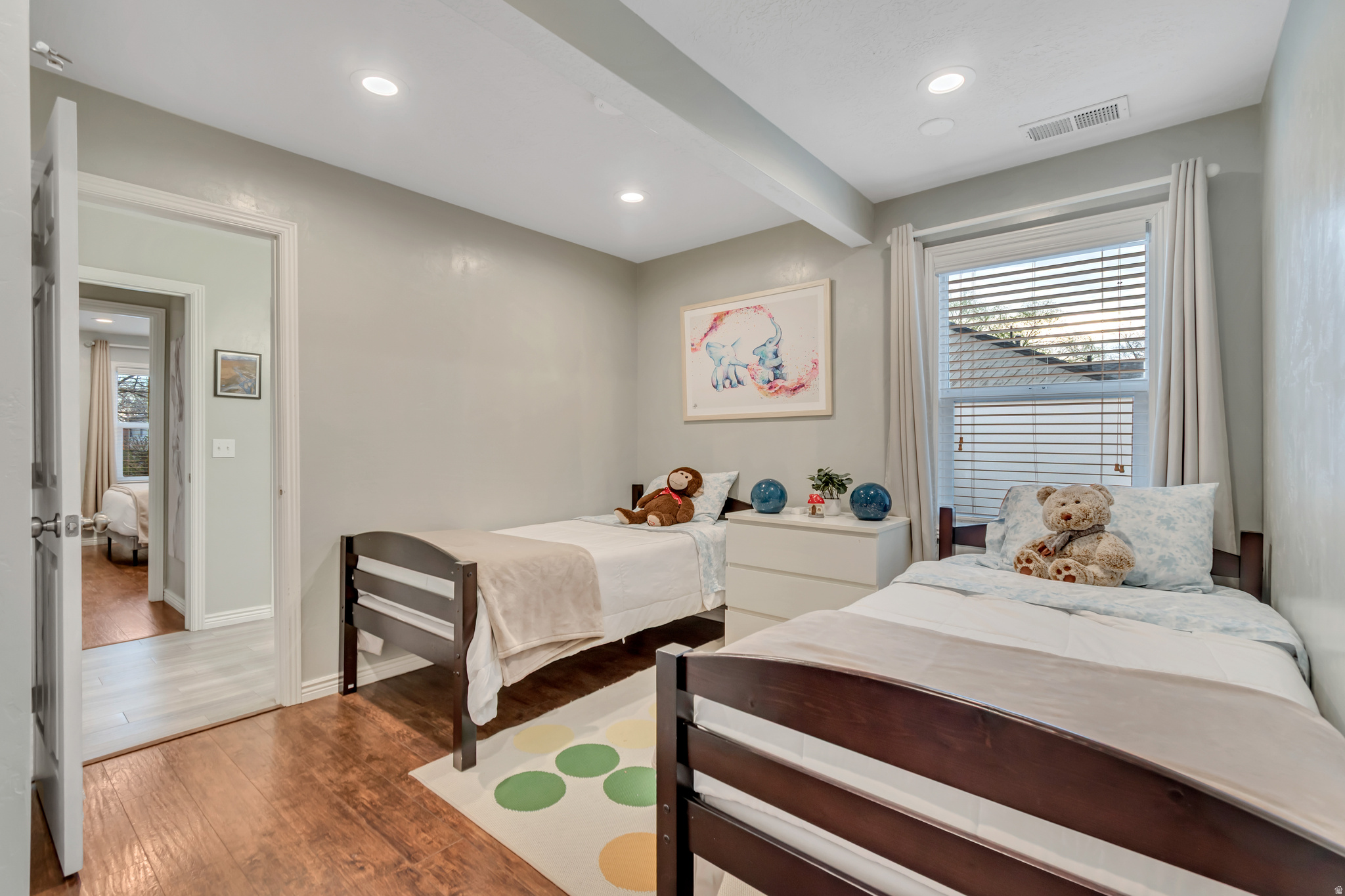 HILL CREST - Residential