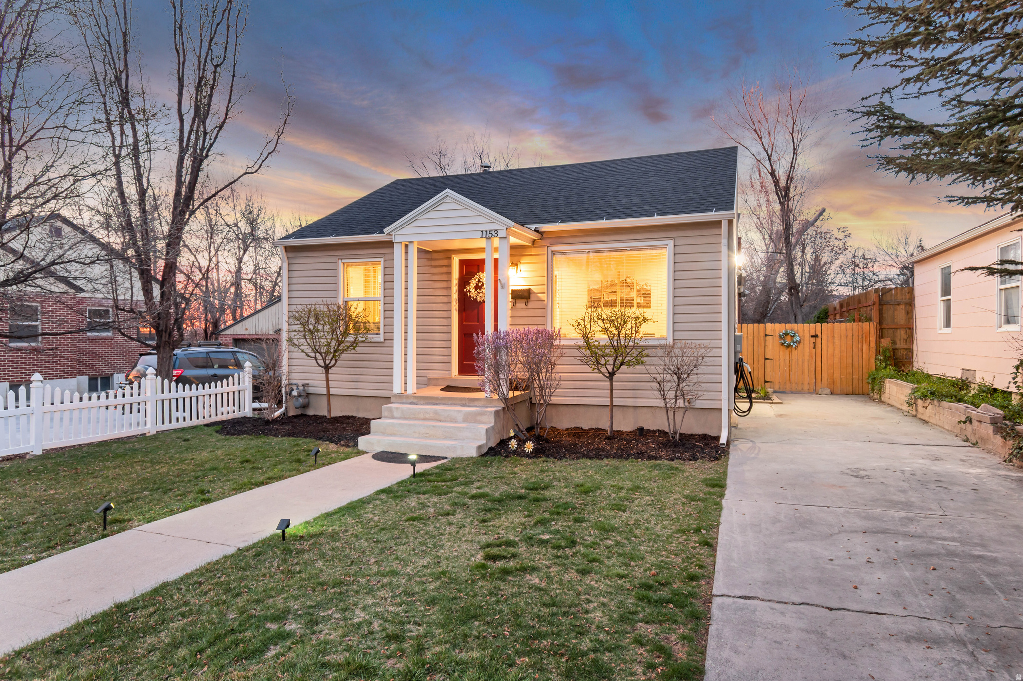 HILL CREST - Residential