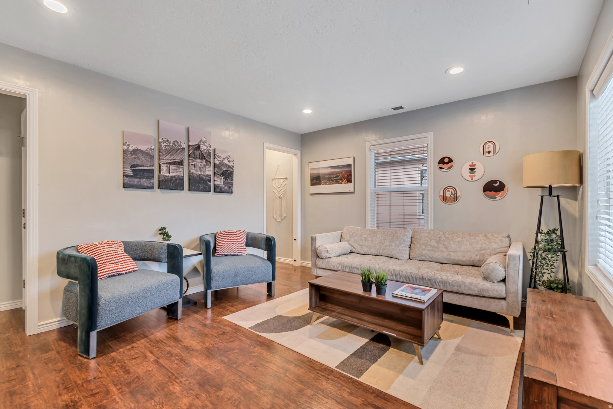 HILL CREST - Residential