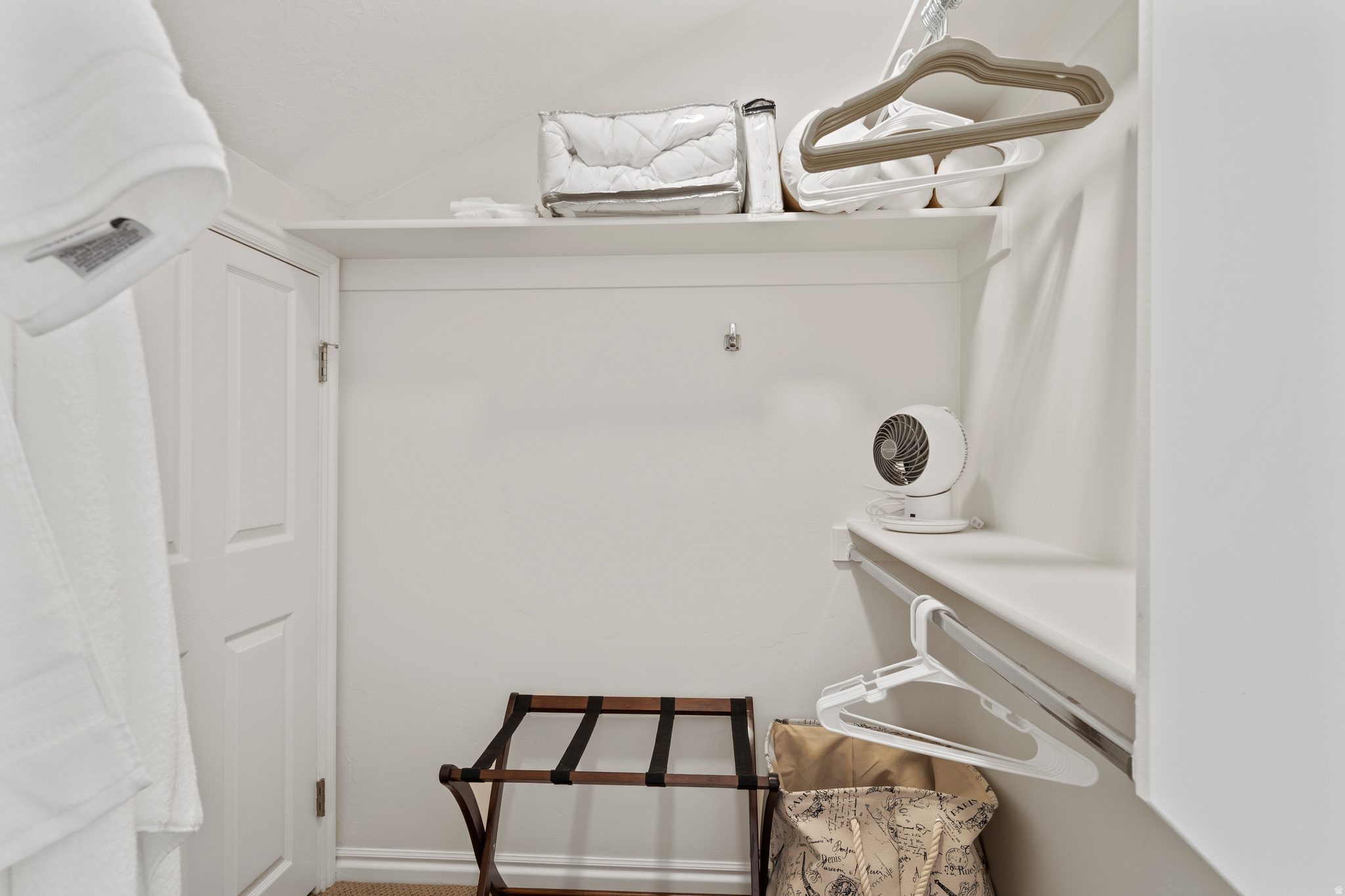 MOOSE HOLLOW - Residential