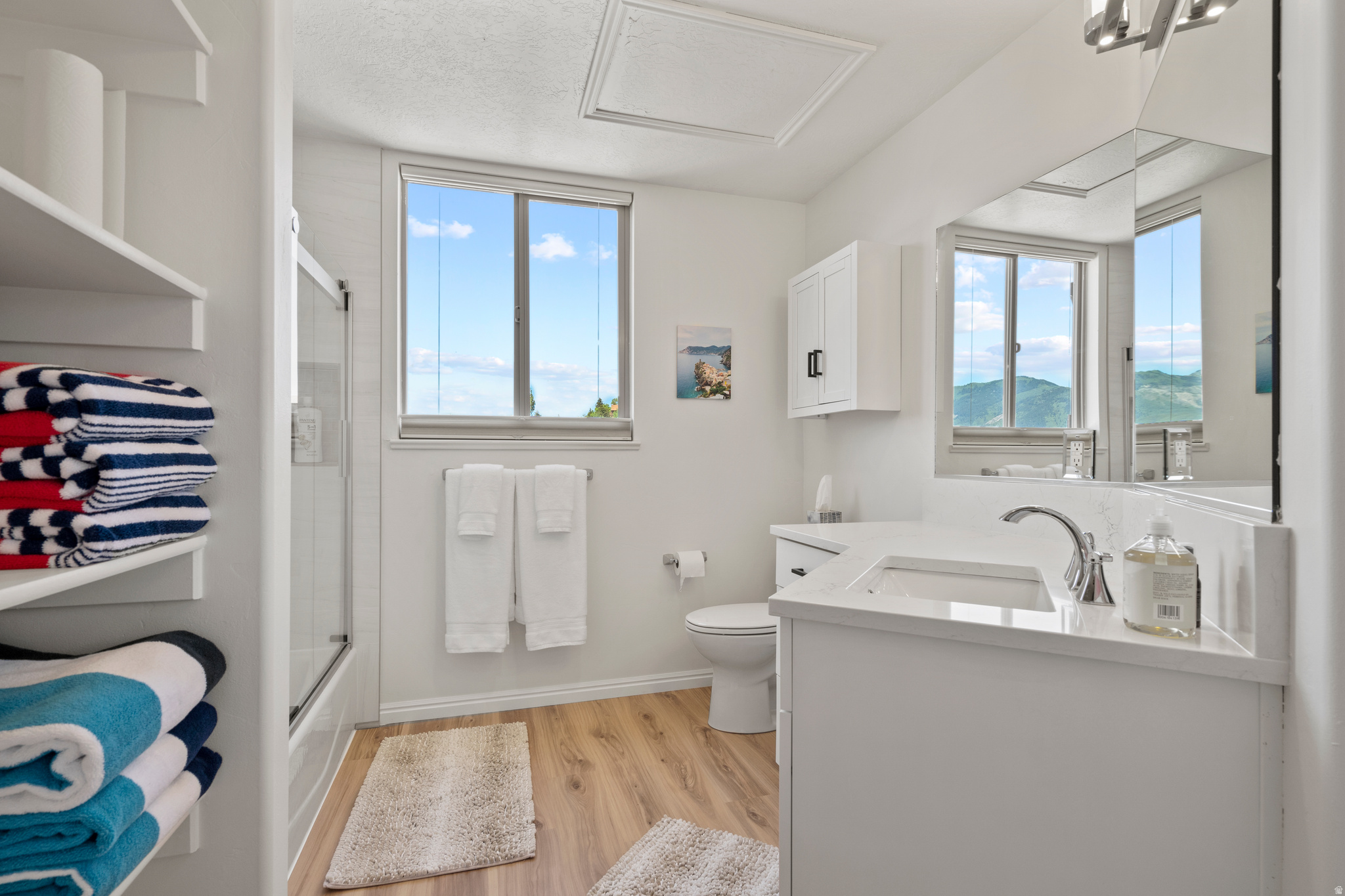 MOOSE HOLLOW - Residential