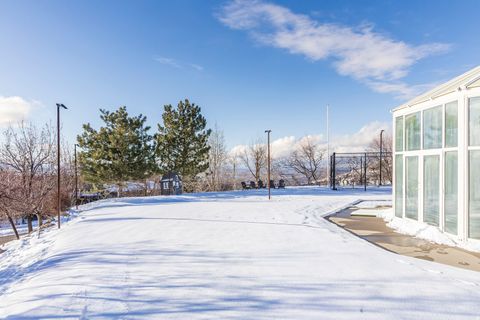 Tiny photo for 1742 E RIDGE POINT DR S, Bountiful, UT 84010 (MLS # 2142509)