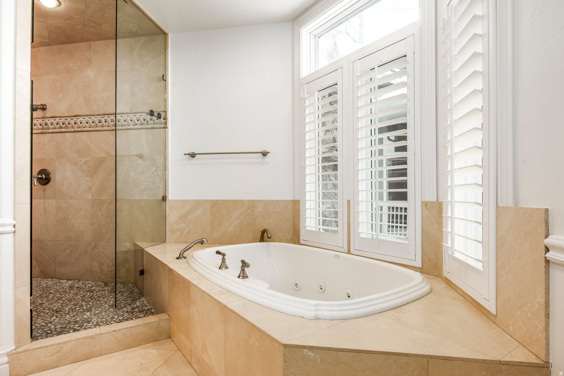 STONE RIDGE - Residential