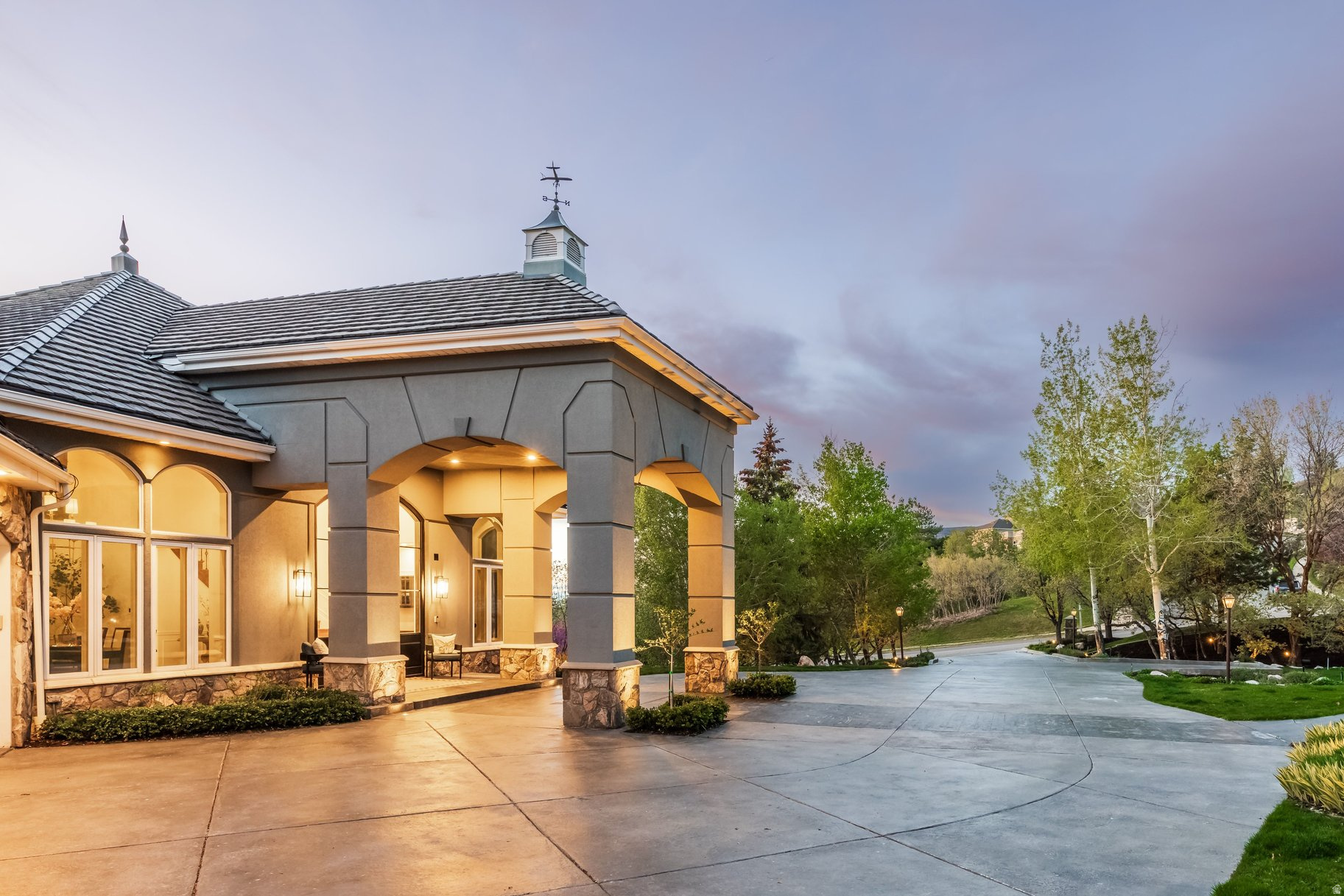 STONE RIDGE - Residential