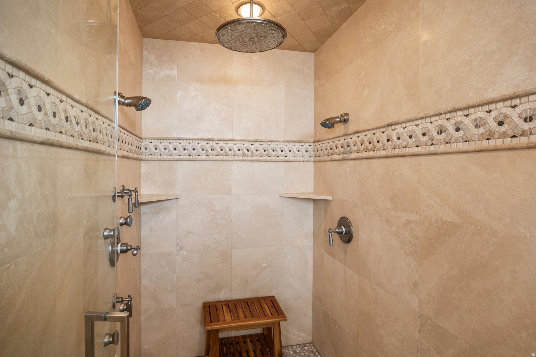 STONE RIDGE - Residential