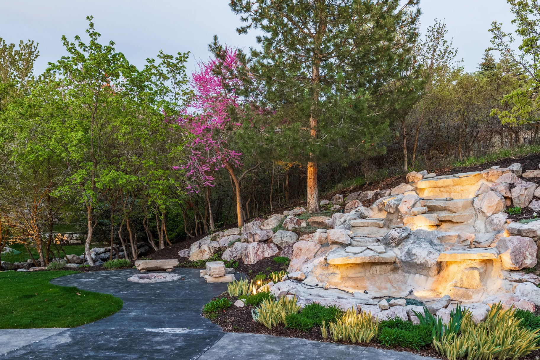 STONE RIDGE - Residential