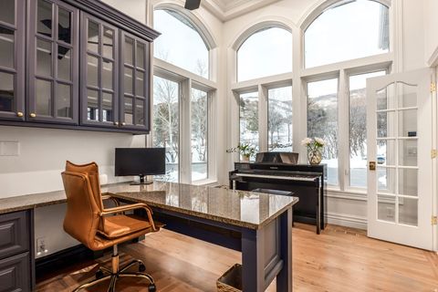 Tiny photo for 1742 E RIDGE POINT DR S, Bountiful, UT 84010 (MLS # 2142509)