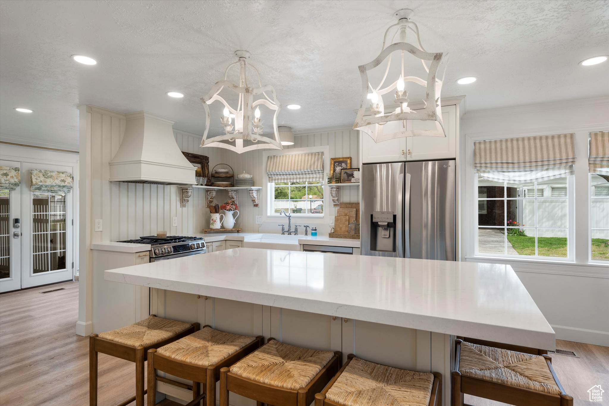 128 W Pheasantbrook Cir, Centerville, Utah image 8