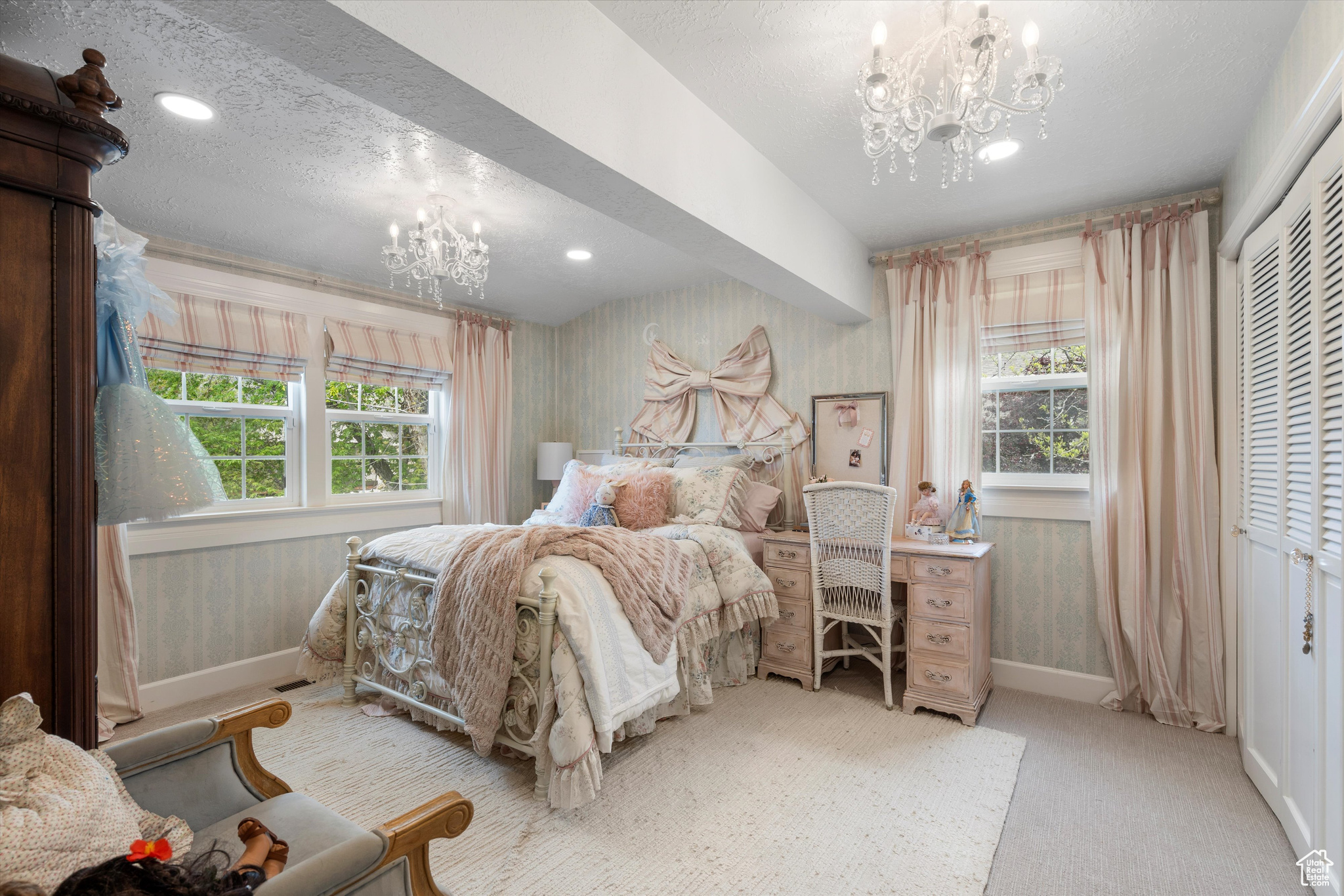 128 W Pheasantbrook Cir, Centerville, Utah image 37