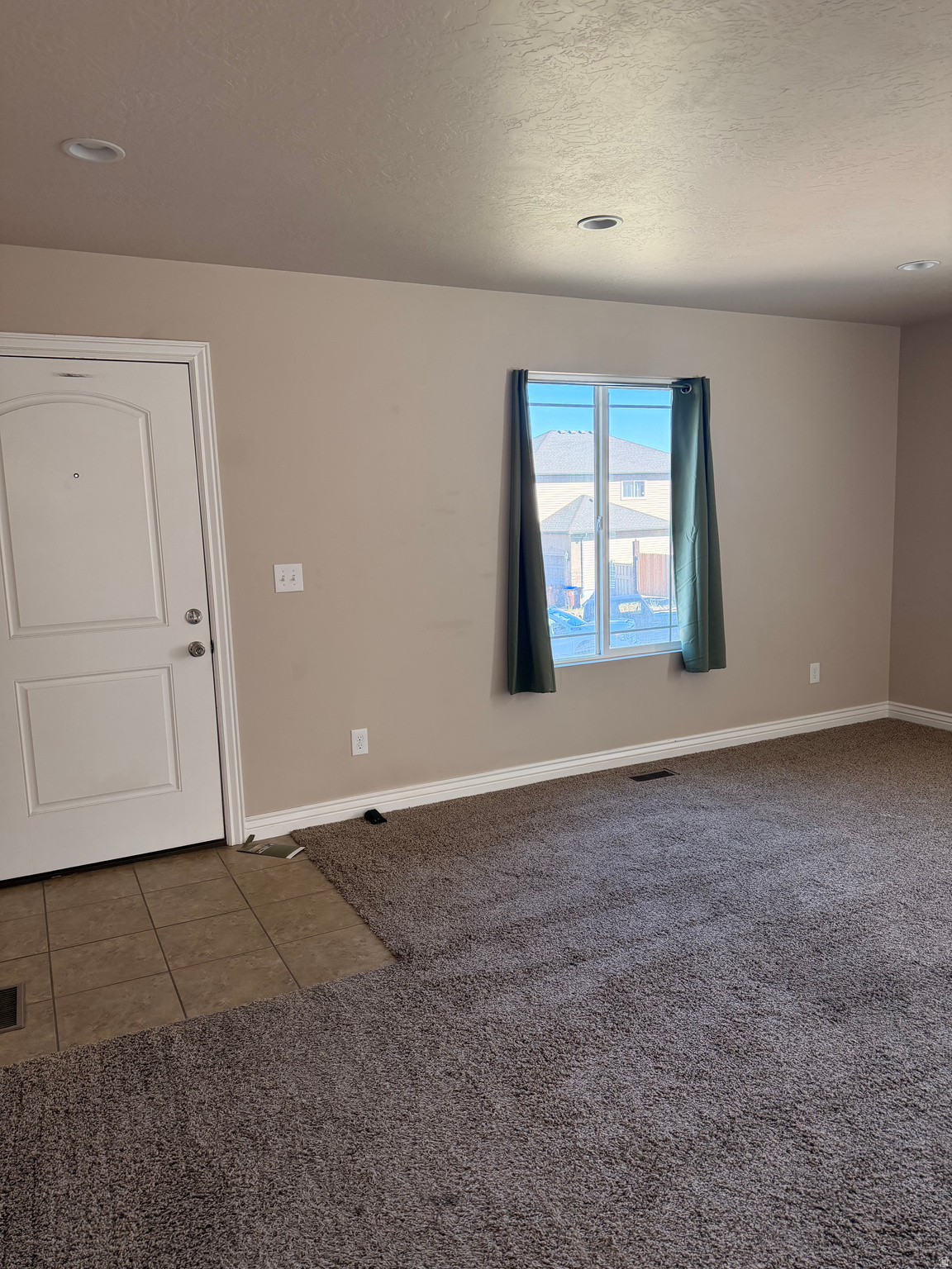 O FALLONS BLUFF - Residential