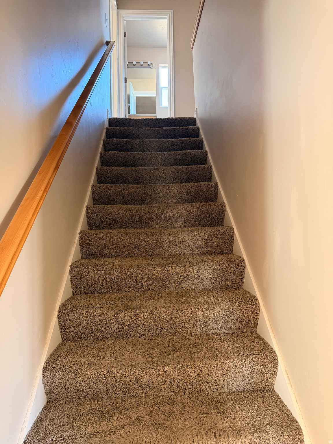 O FALLONS BLUFF - Residential