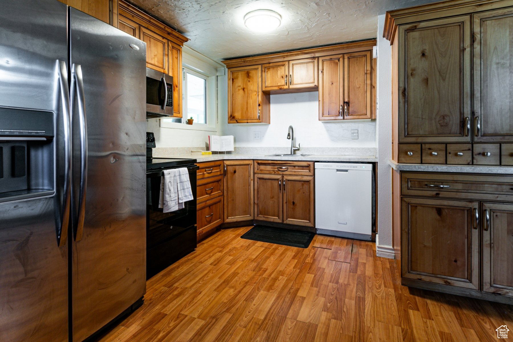 700 Valeria Dr, Layton, Utah image 10