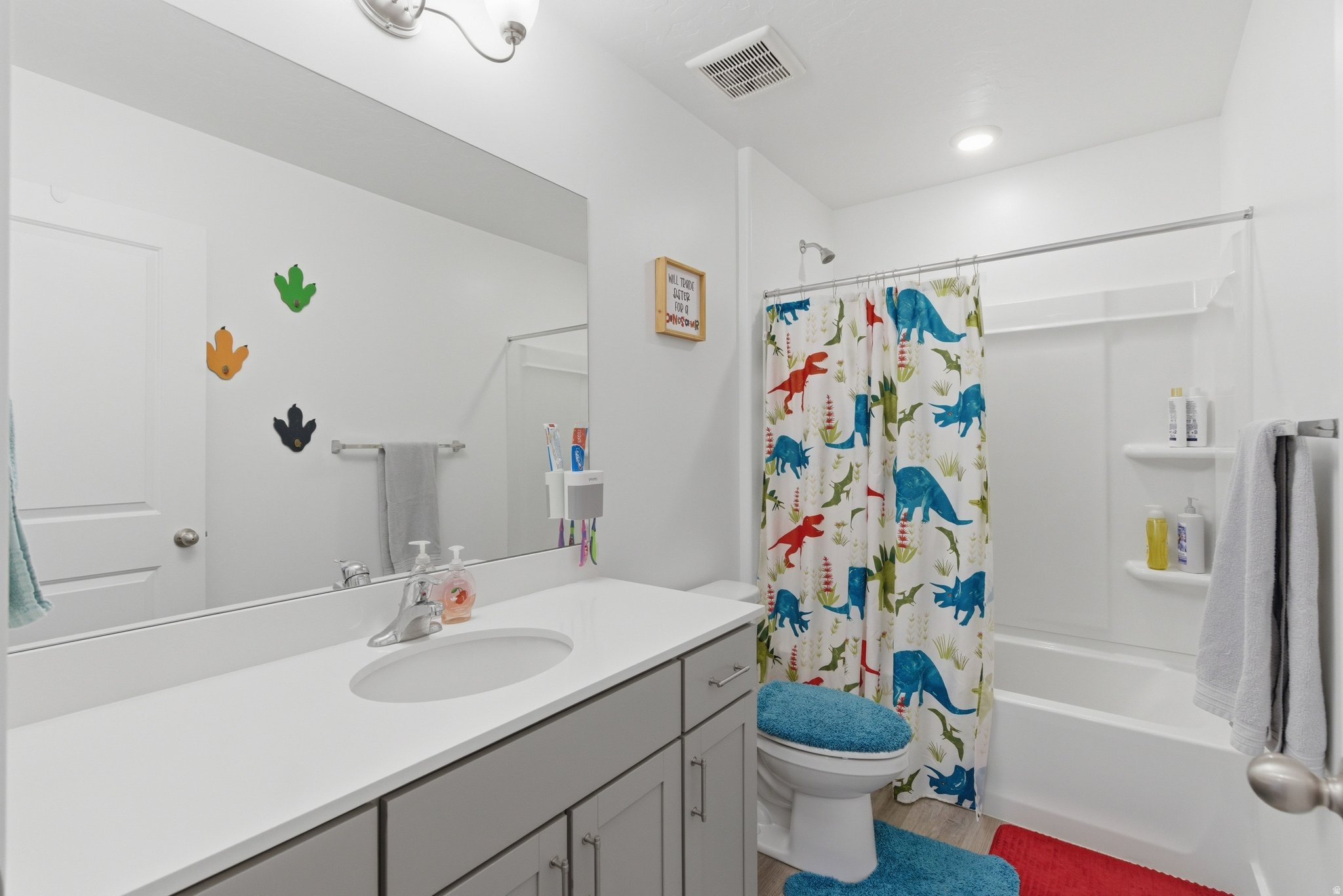 FOOTHILL VILLAGE - Residential