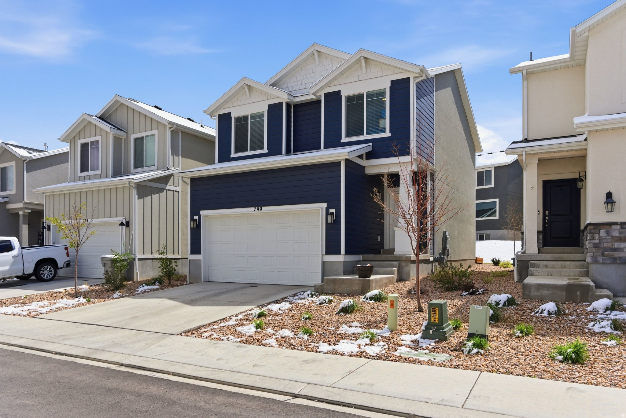 FOOTHILL VILLAGE - Residential