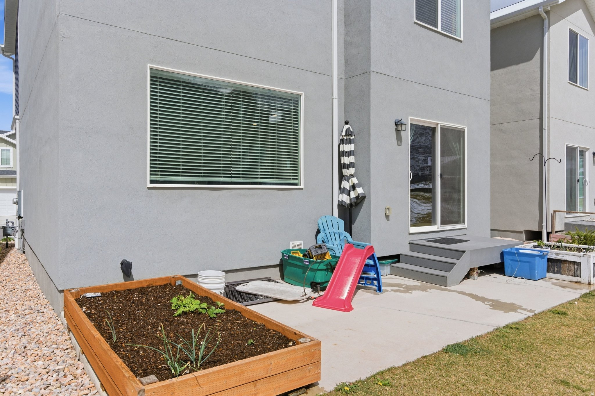 FOOTHILL VILLAGE - Residential