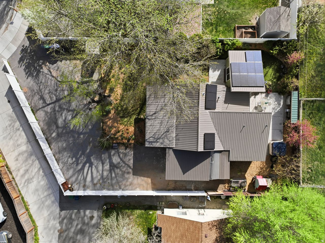 SANDY WOODS PARK - Residential