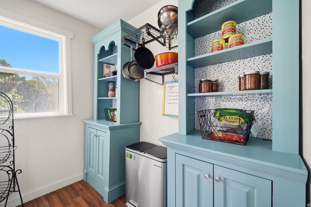 SANDY WOODS PARK - Residential