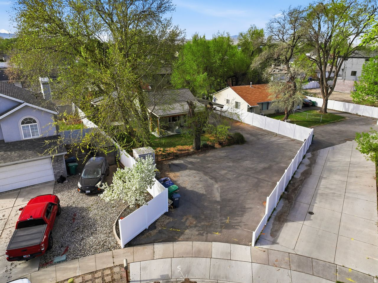 SANDY WOODS PARK - Residential