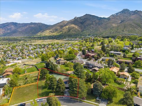 Tiny photo for 2677 E GRANDVIEW DR S, Sandy, UT 84092 (MLS # 2151703)