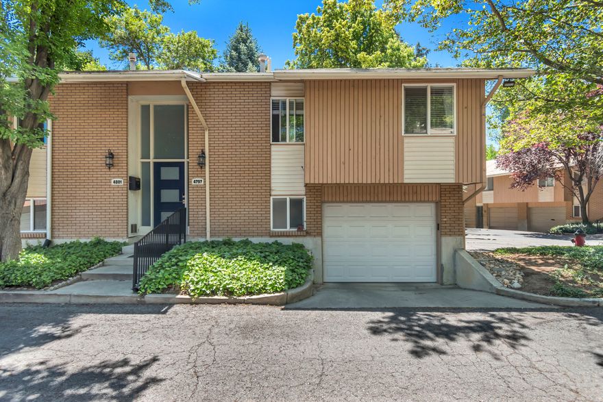 Beautiful Townhome Condo in the heart of Holladay. End unit. Great floorplan. Privacy. Very well maintained. Close to Holladay City center. Easy access to freeways. Close proximity to airport, ski resorts, Park City. Excellent value for the neighborhood.