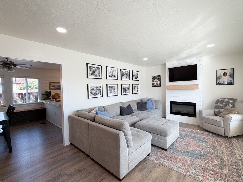 Photo of 4629 S 200 W, Washington Terrace, UT 84405 (MLS # 2179611)