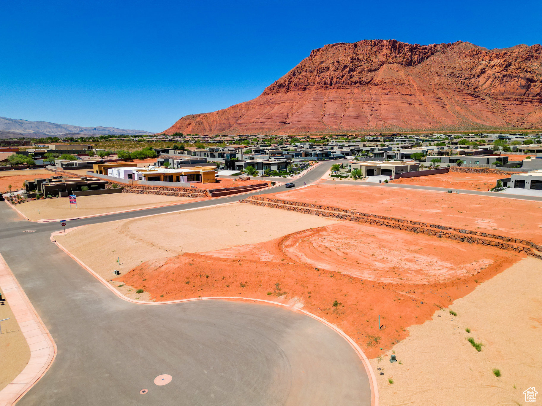 747 Crimson Flare Ln, Ivins, Utah image 11