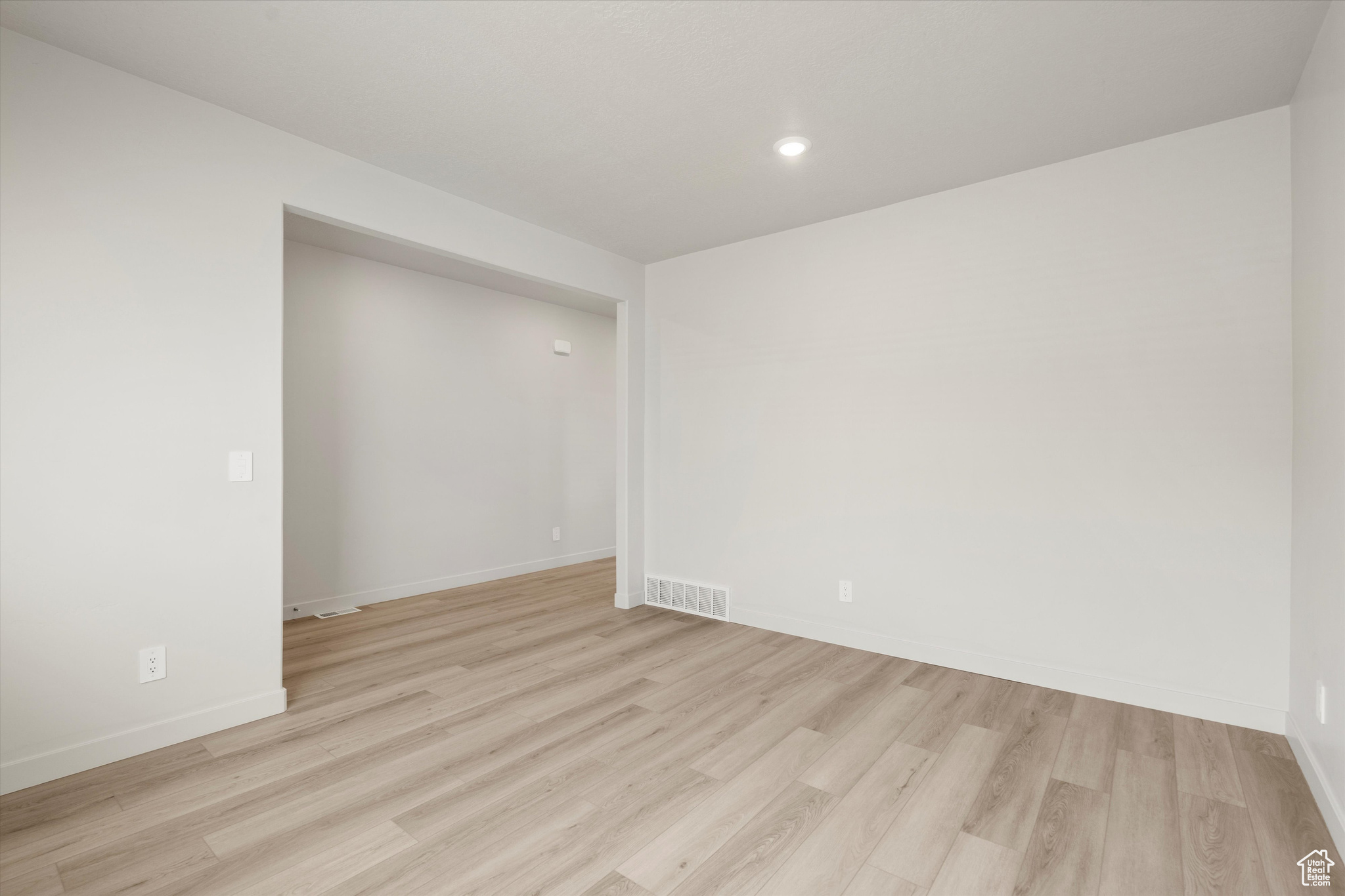 STRATTON ACRES - Residential