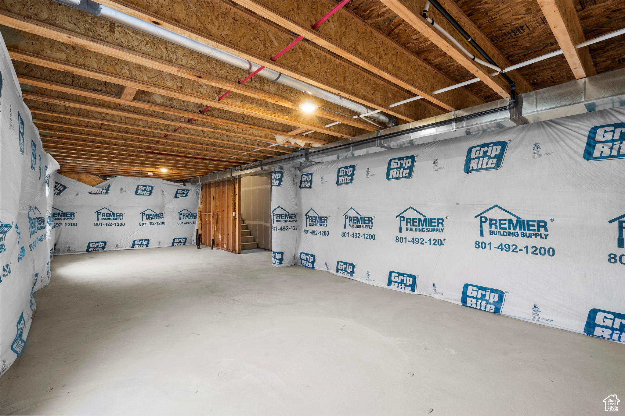 STRATTON ACRES - Residential