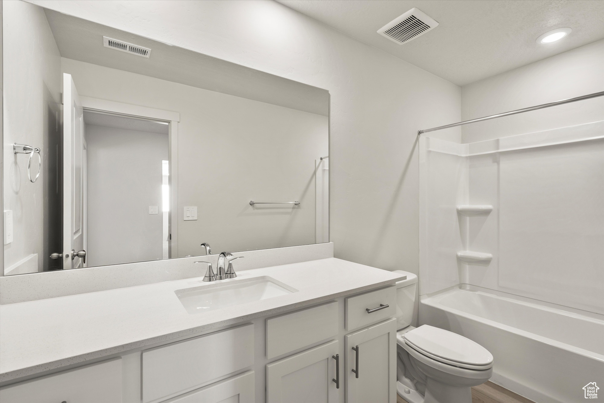 STRATTON ACRES - Residential