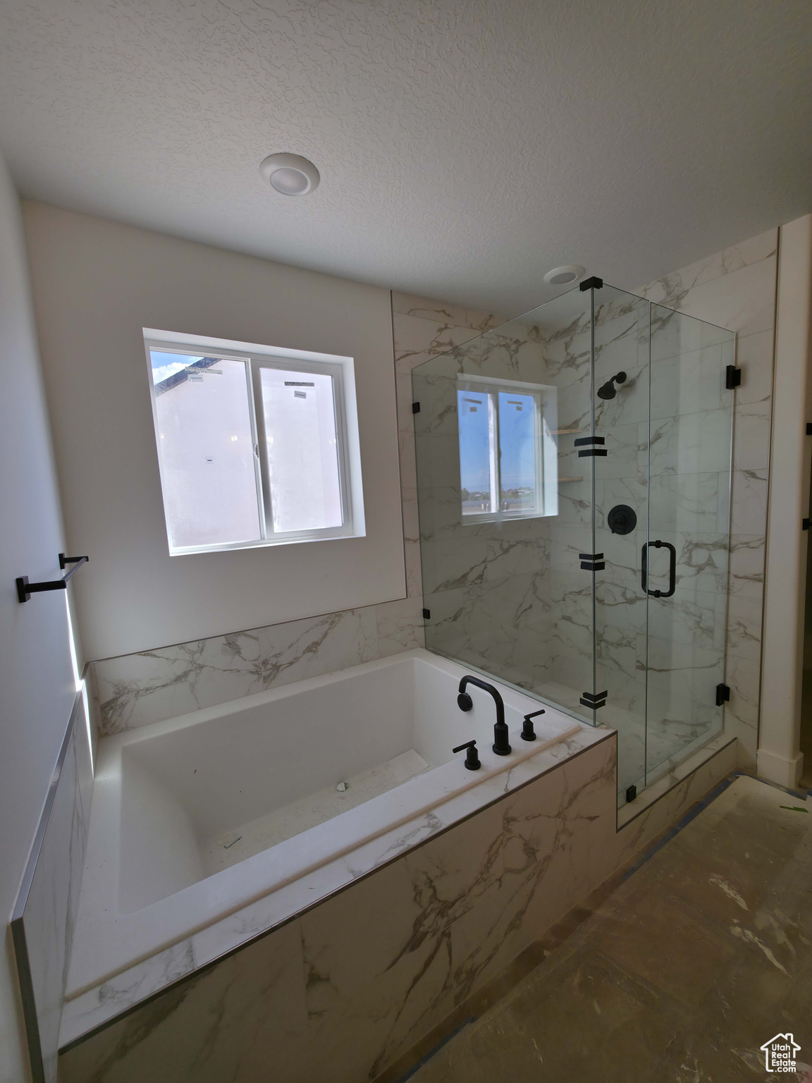 MATTHEWS MEADOWS - Residential