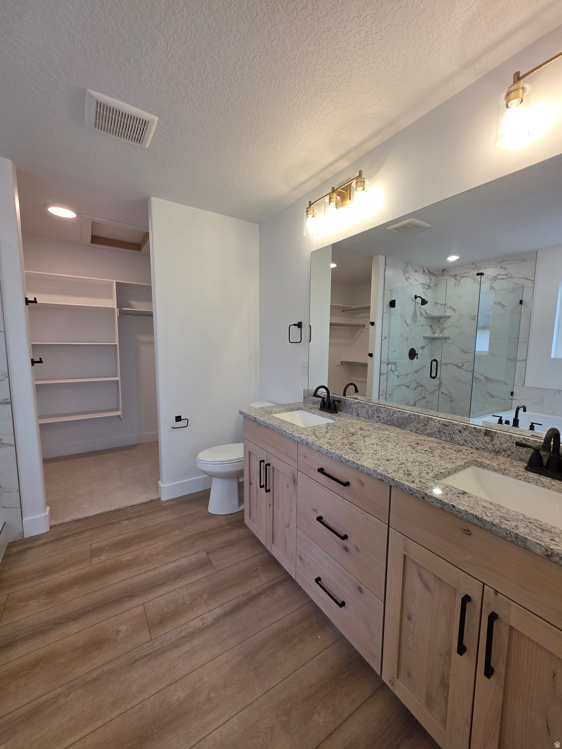 MATTHEWS MEADOWS - Residential