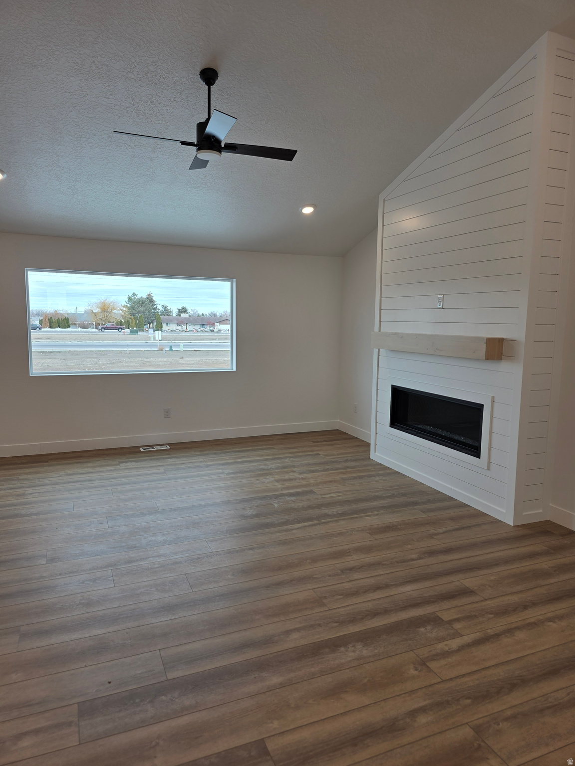 MATTHEWS MEADOWS - Residential