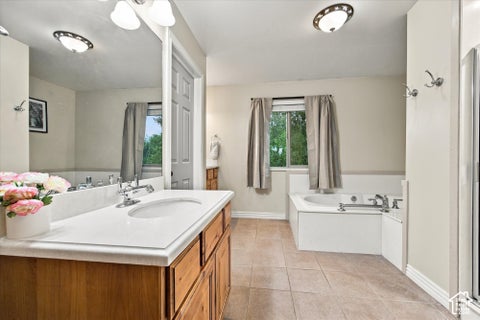 Tiny photo for 445 S SUNSET DR W, Kaysville, UT 84037 (MLS # 2190868)