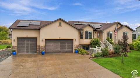 Tiny photo for 445 S SUNSET DR W, Kaysville, UT 84037 (MLS # 2190868)