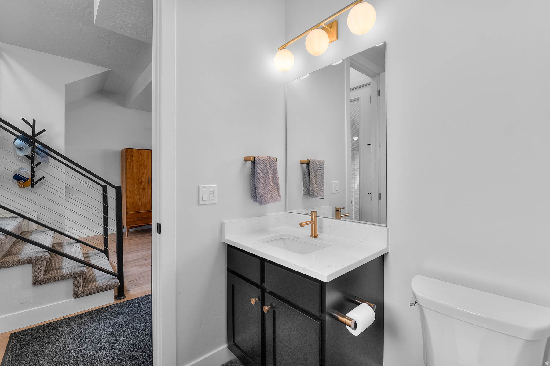 THE GEORGES CONDOMINIUM - Residential