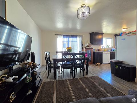Tiny photo for 1622 S 1000 W, Syracuse, UT 84075 (MLS # 2113683)