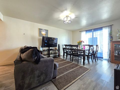 Tiny photo for 1622 S 1000 W, Syracuse, UT 84075 (MLS # 2113683)