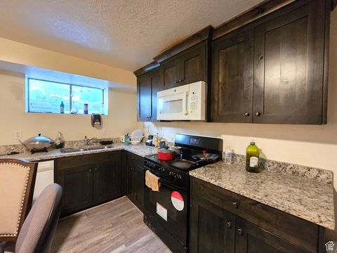 Tiny photo for 1622 S 1000 W, Syracuse, UT 84075 (MLS # 2113683)