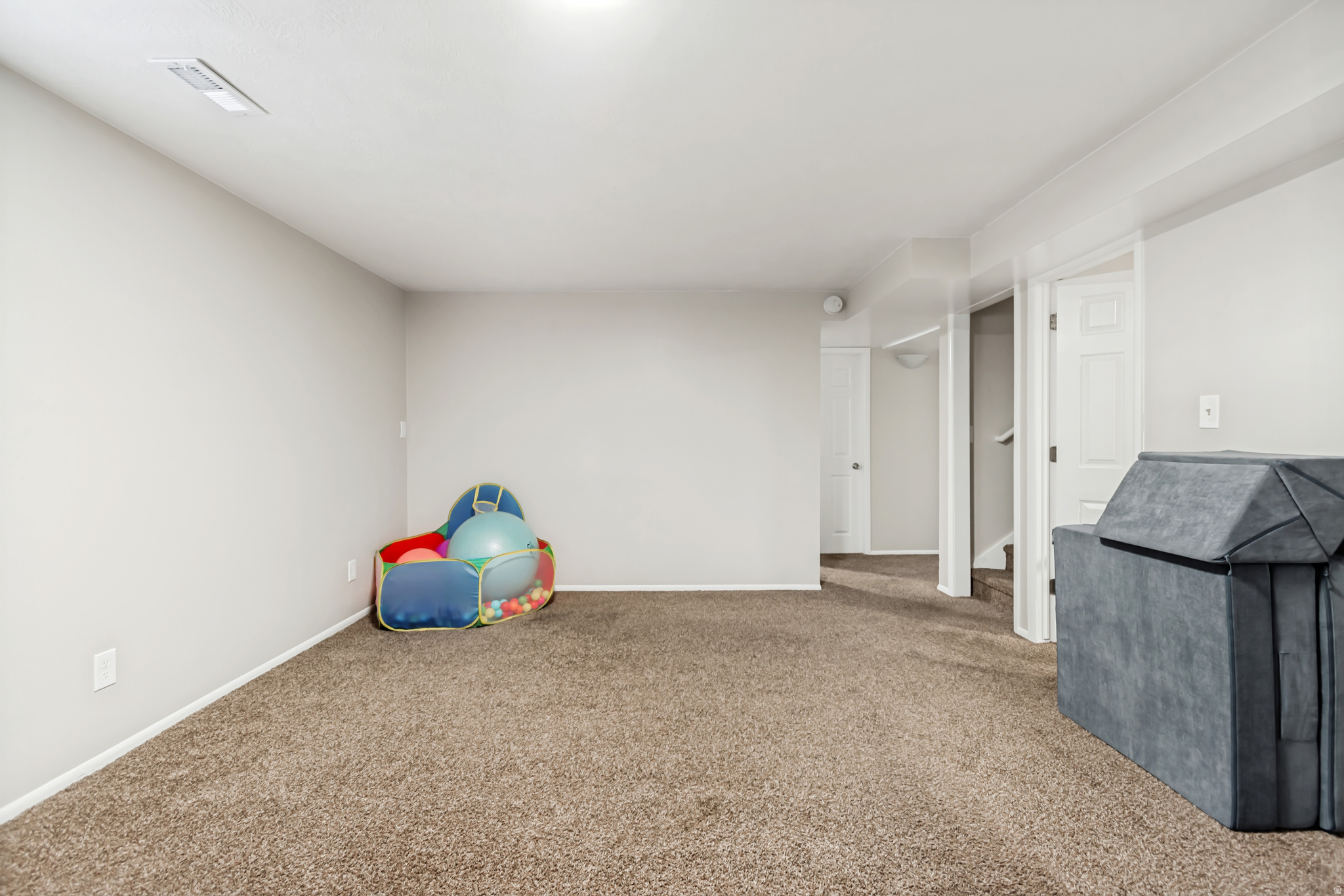 CENTRAL ESTATES - Residential Income