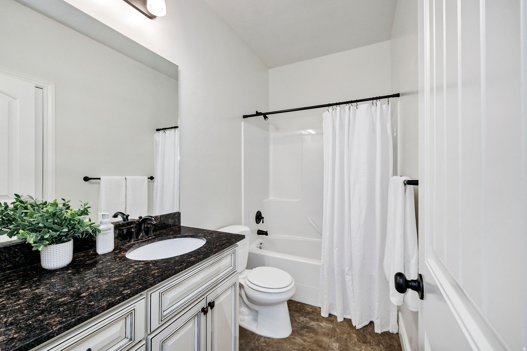 STONE HAVEN - Residential Income