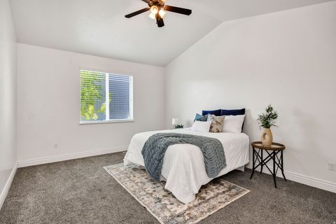 Tiny photo for 122 E 690 S, Smithfield, UT 84335 (MLS # 2154833)