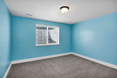 Tiny photo for 122 E 690 S, Smithfield, UT 84335 (MLS # 2154833)