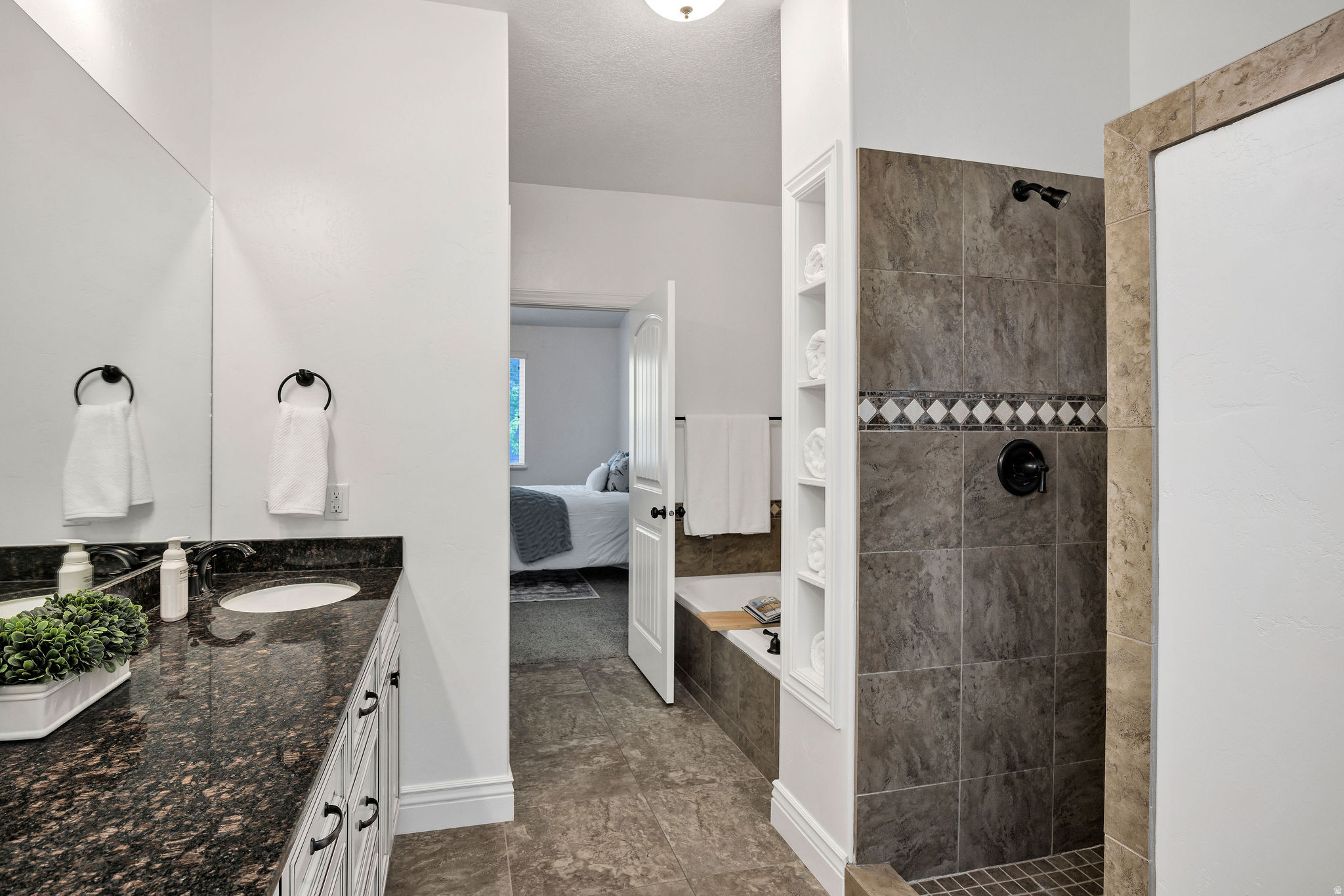STONE HAVEN - Residential Income
